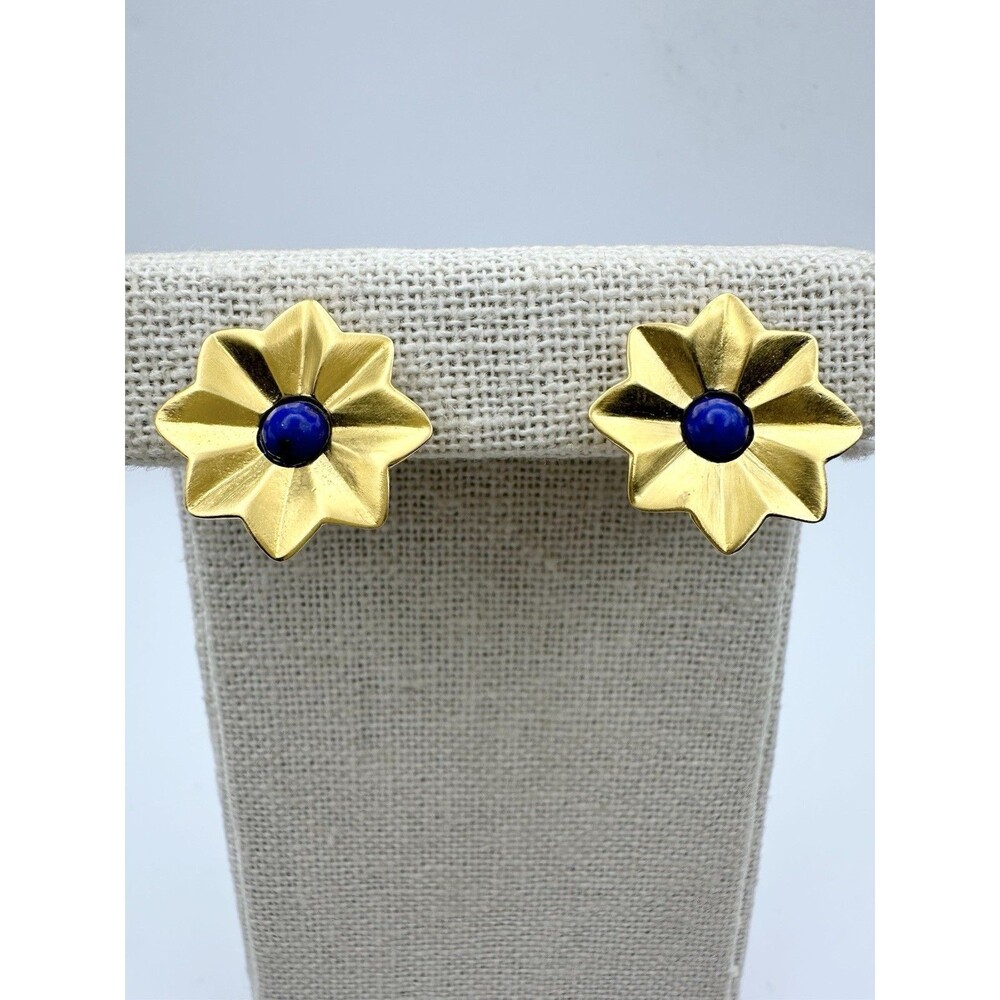 Vintage Metropolitan Museum Of Art Flower Clip On Earrings Gold Tone